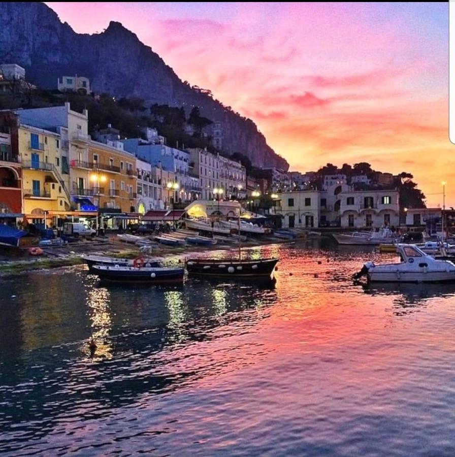 Capri Aquarium Family - Vacation Home Bagian luar foto